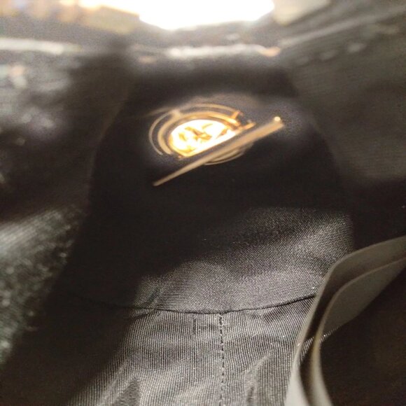 Authentic VERSACE Black Leather Shoulder Bag mon518-111125 - Picture 12 of 16